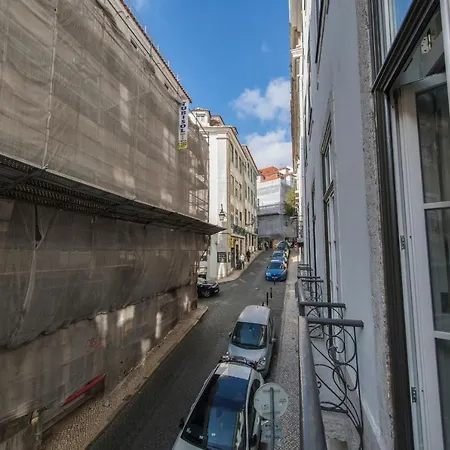 Lejlighed Charming 3 Bedroom Wonder Downtown By Lovelystay