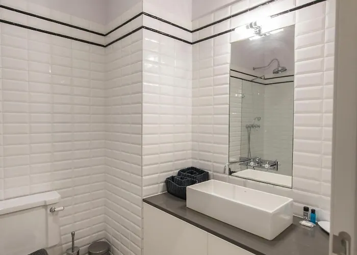 Appartement Charming 3 Bedroom Wonder Downtown By Lovelystay Lissabon