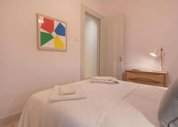 아파트 Charming 3 Bedroom Wonder Downtown By Lovelystay *